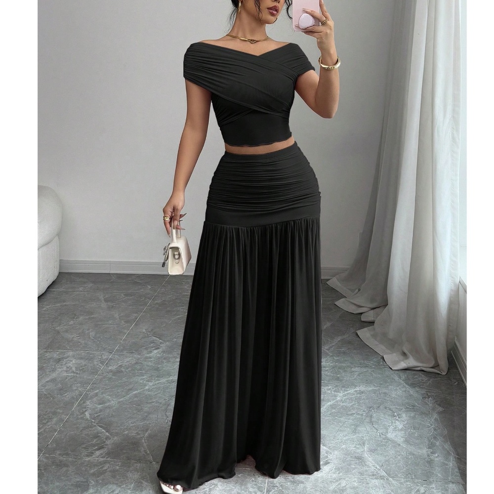 Solid Black Fitted Crop Top Maxi Skirt set